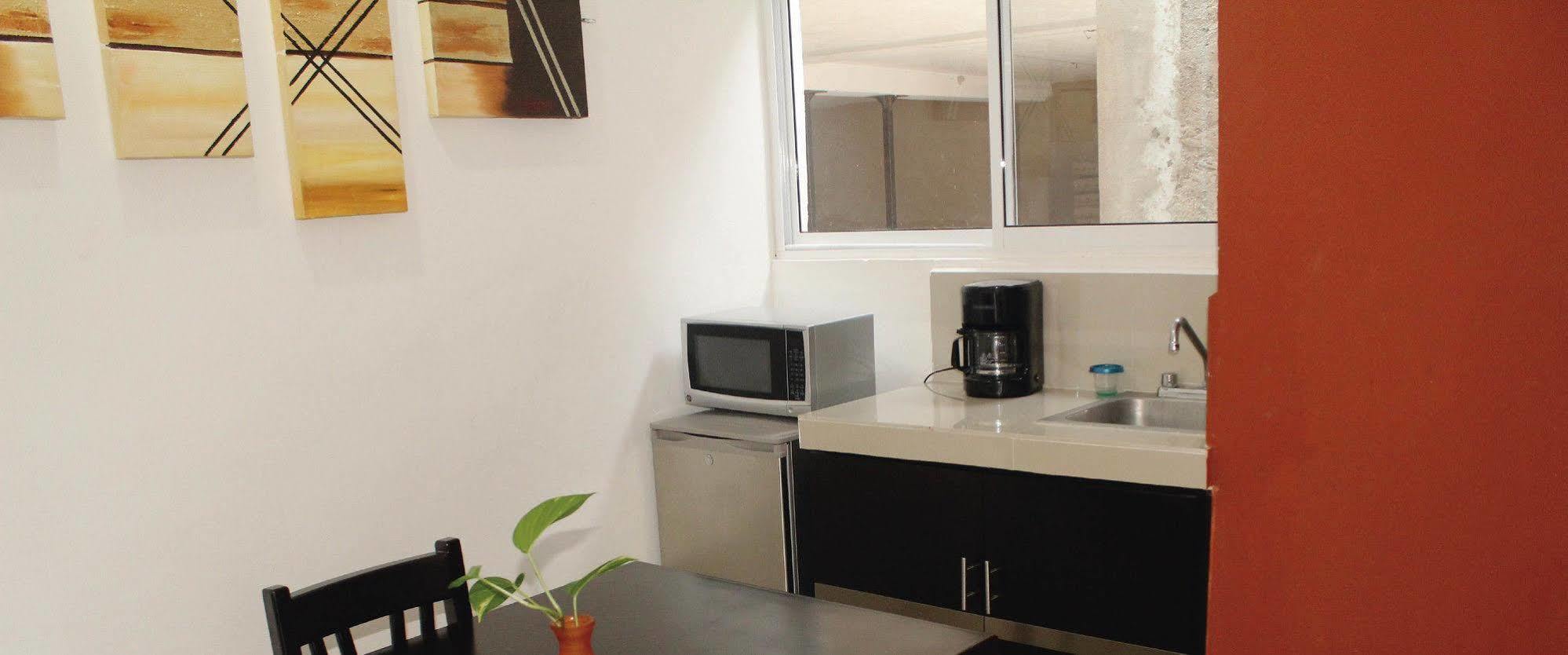 Gayser Apartamentos Валядолид Екстериор снимка