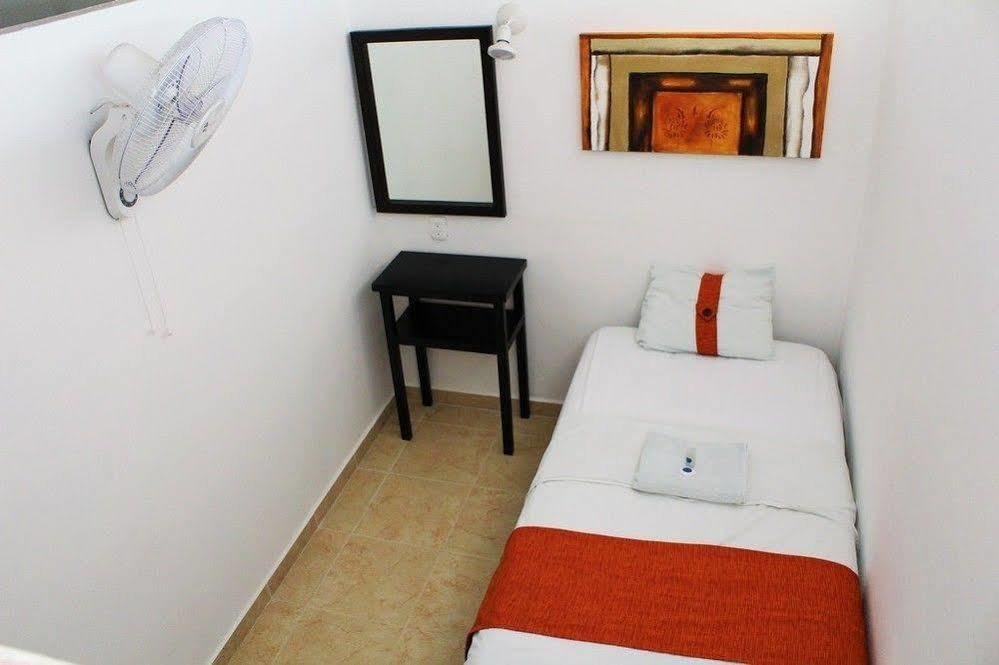 Gayser Apartamentos Валядолид Екстериор снимка